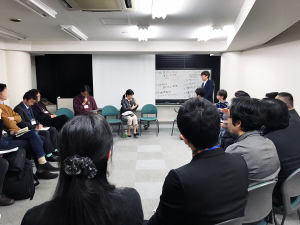 8-ラウンドテーブル1500